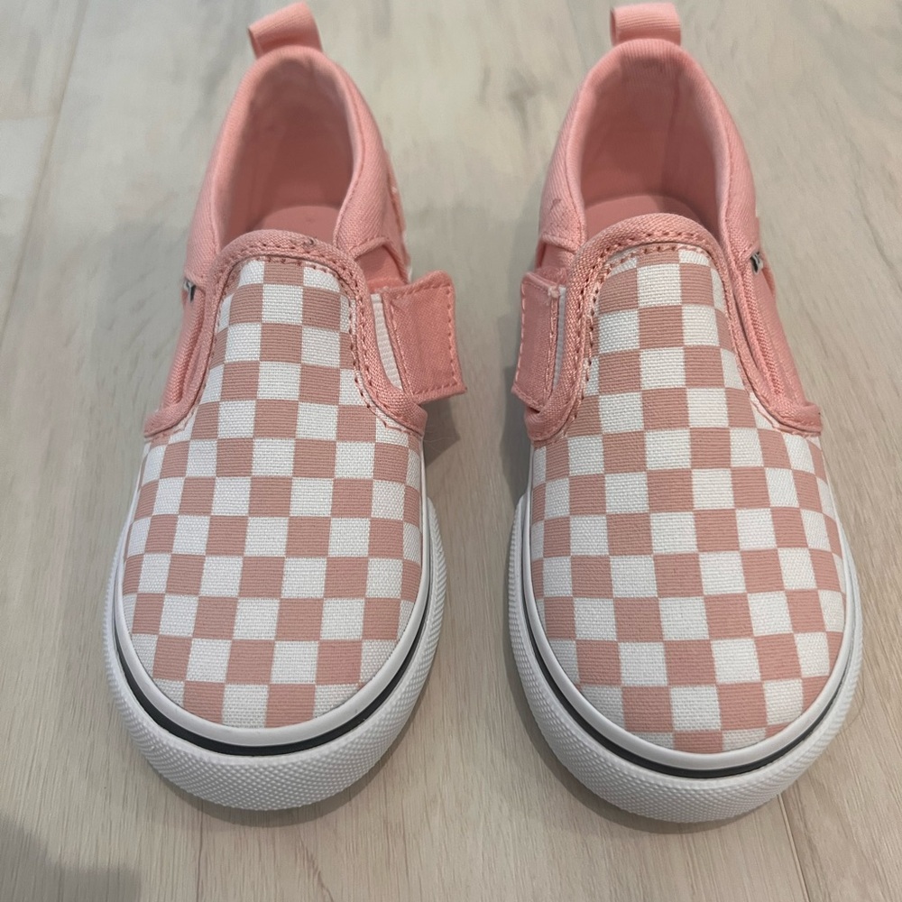 Vans Kids Peach and White Checkered Slip-On Sneakers